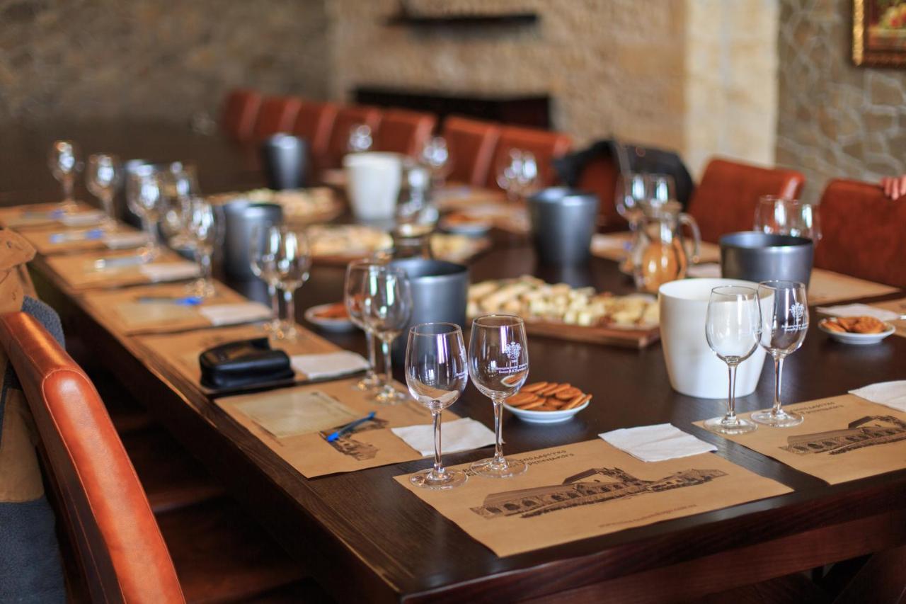 Prince Trubetskoi Winery Otel Nova Kakhovka Dış mekan fotoğraf